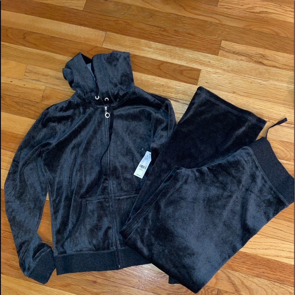 NY & Co velour set